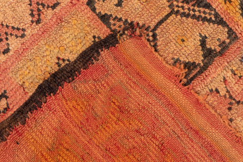 Vintage Moroccan Area Rug (4' x 7')